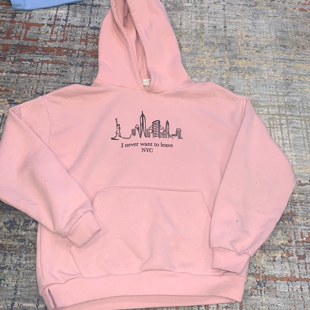 ZARA GRAPHIC HOODIE